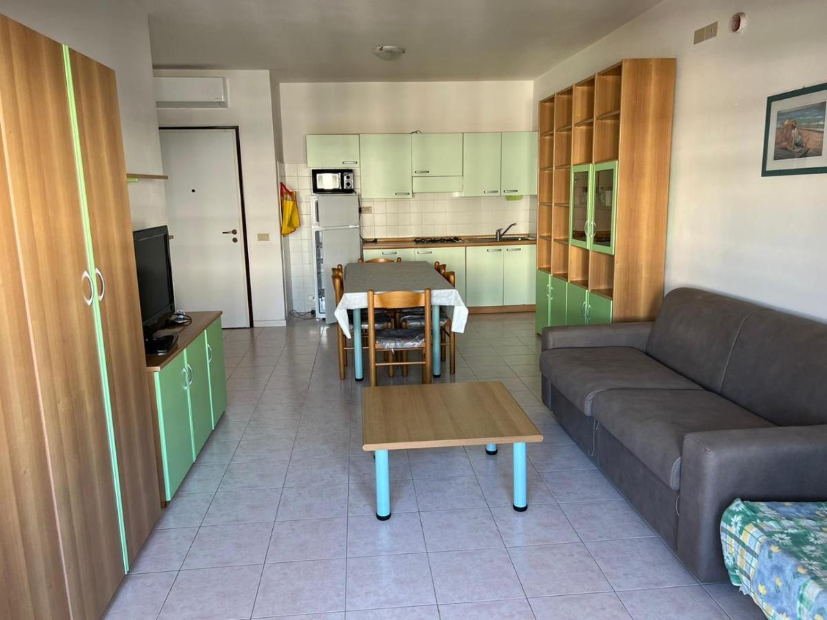 Appartamento V&V Residence Colombo Caorle Zewnętrze zdjęcie